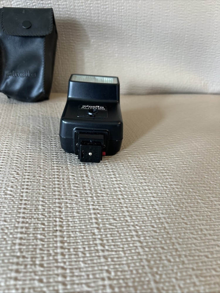 Minolta Auto25 Flash