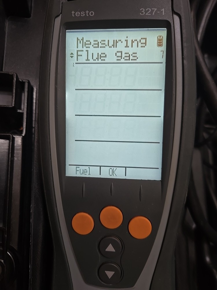 Testo 327-1 Flue Gas Analyzer Kit with printer