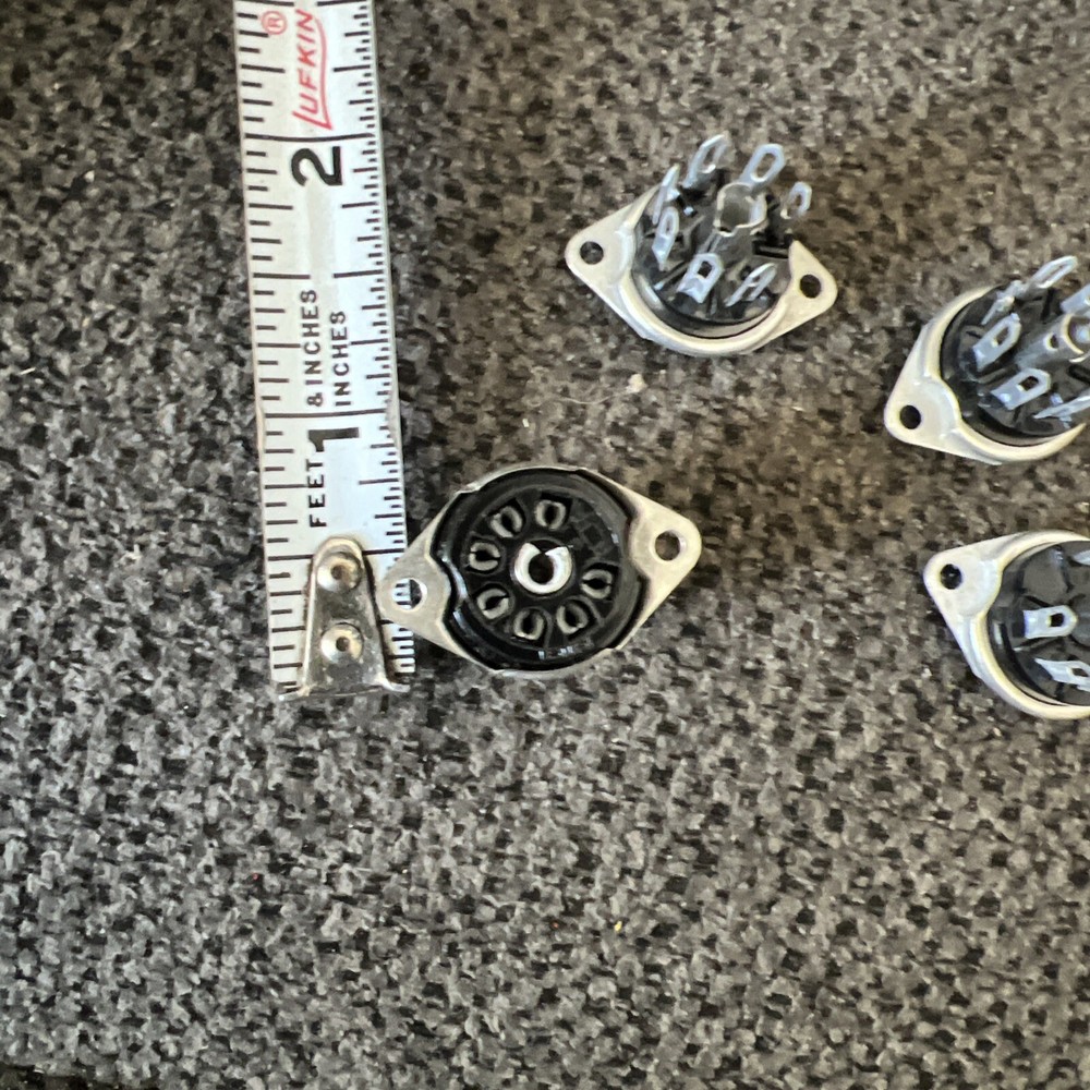 4 Electron Vacuum Tube Base Plug-In Socket 7 Pin