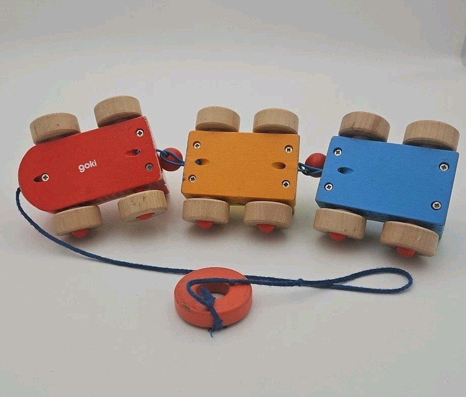 Goki Wooden Train Vintage With Pull String 3 Train Sections Red Yellow Blue 13"