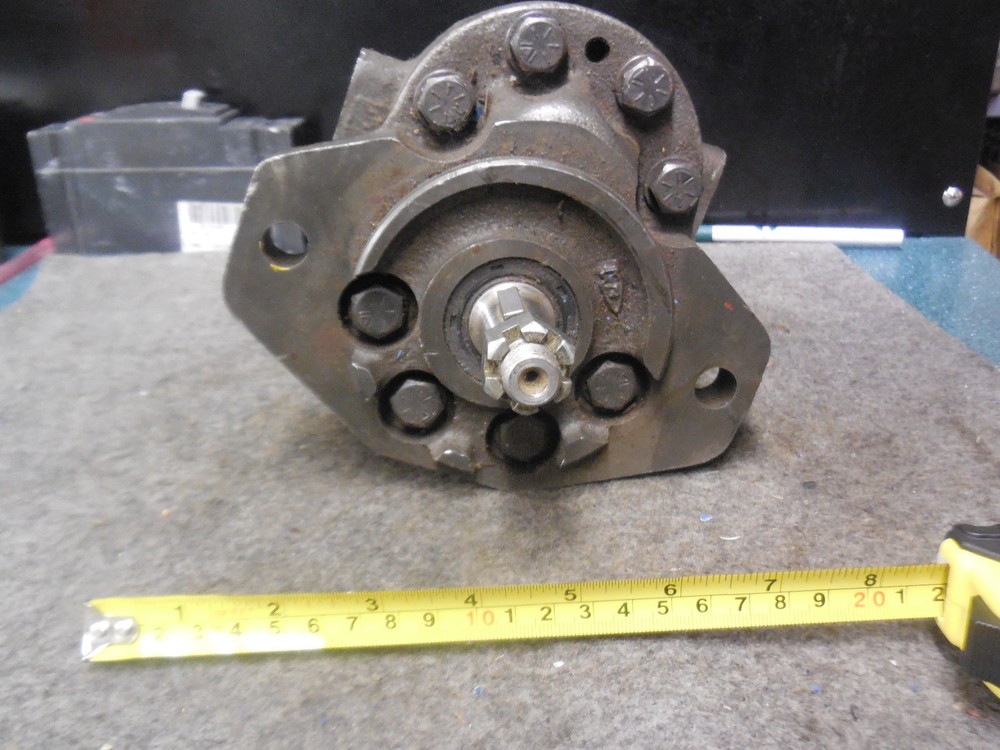 Rexroth 423018 Hydraulic Pump