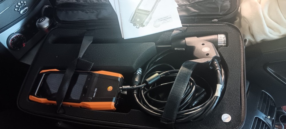 Testo 300 Combustion Analyzer