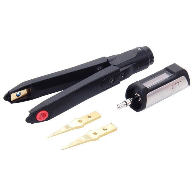 DT71 LCR Meter Signal Generator Debugging Reparing Tool Digital Smart Tweezers