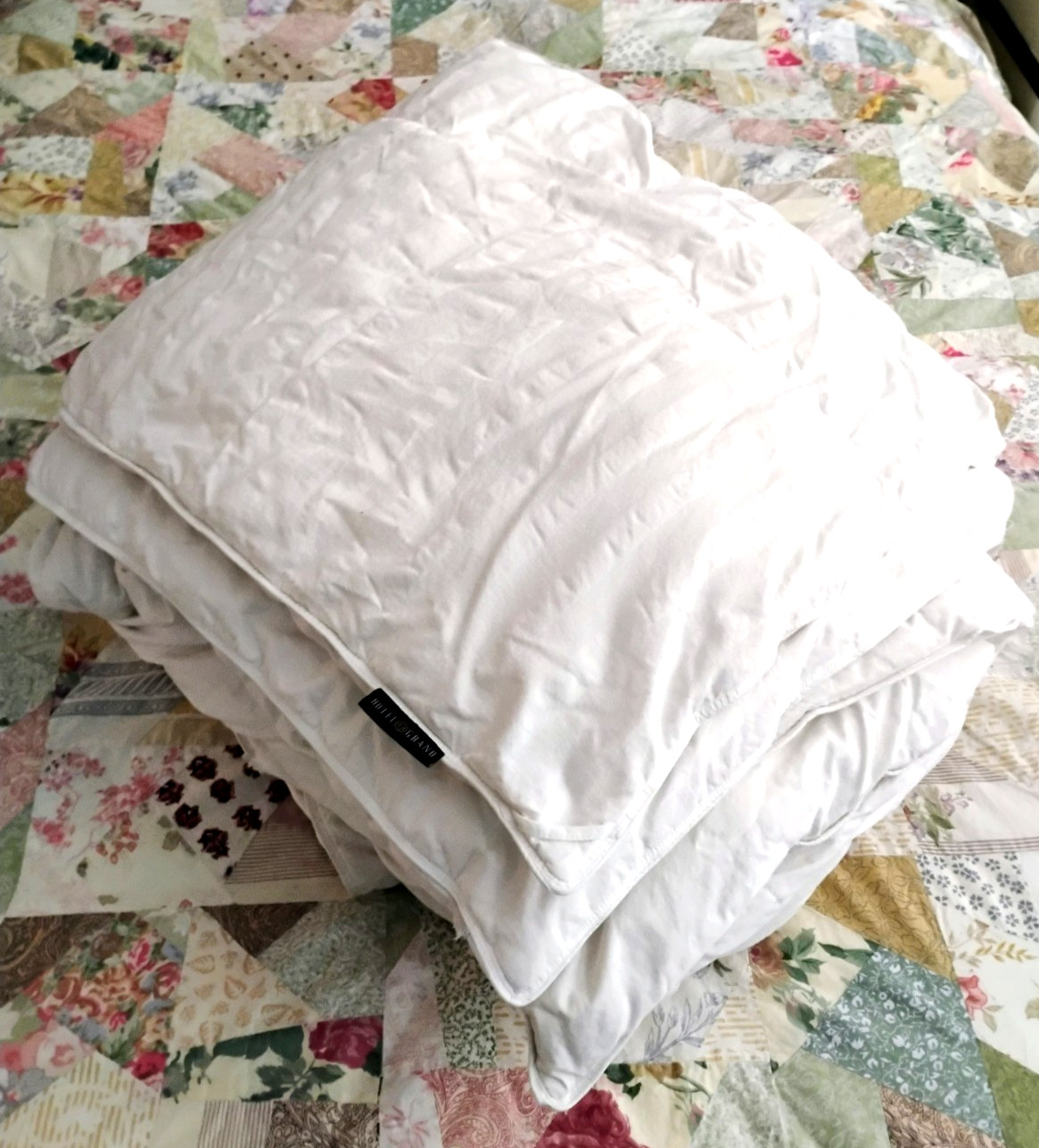 Blue Ridge Hotel Grand Down Duvet Insert King size Cotton White 88" x 104" USA