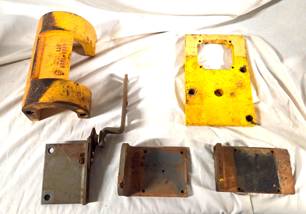 TRIMBLE Machine control mounting brackets