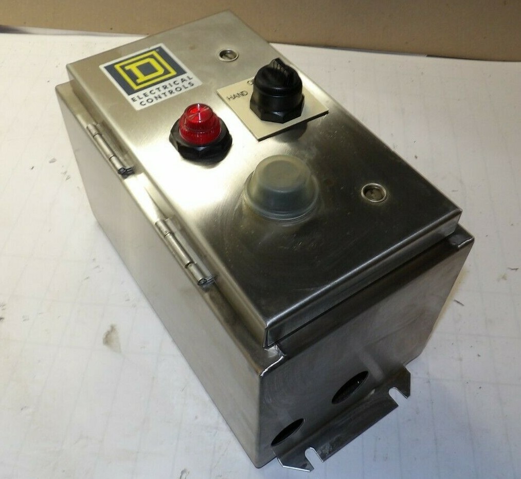 NEW SQUARE D SS ENCLOSED SIZE 0 MOTOR STARTER 4/4X 600 VAC 120 V COIL  8536SBW12