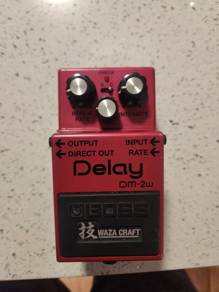 Boss DM-2W Waza Craft Delay Pedal