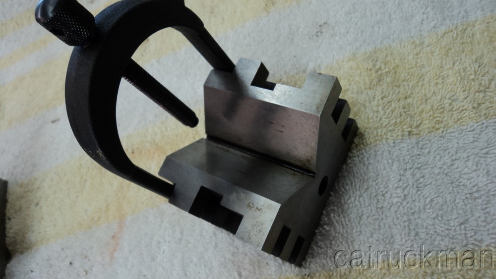 Pristine Starrett #568 V-Block w/ Clamp