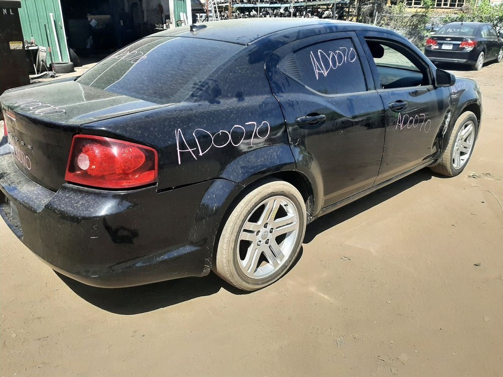 AVENGER 2012 High Mounted Stop Light 962223