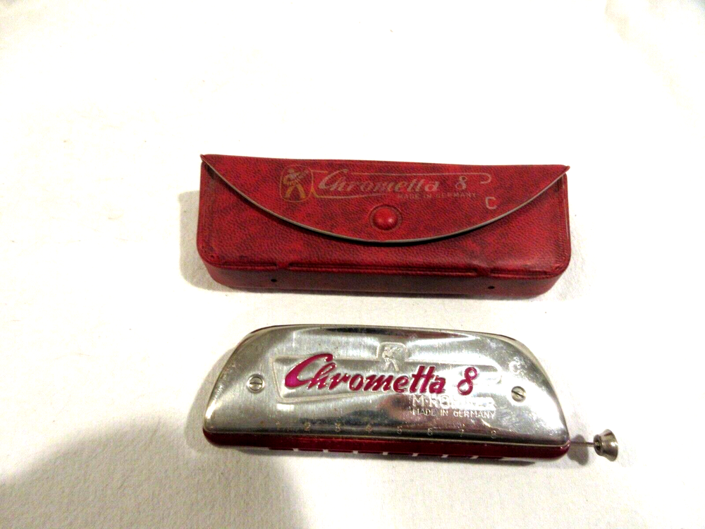 Vintage Hohner Chrometta 8 Harmonica w/Original Case Key C