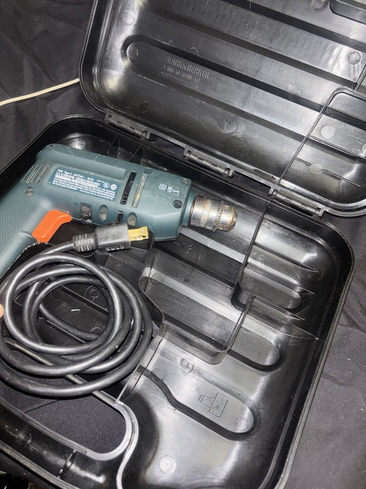 BLACK & DECKER 7152 TYPE 2 CORDED REVERSIBLE DRILL 3/8"