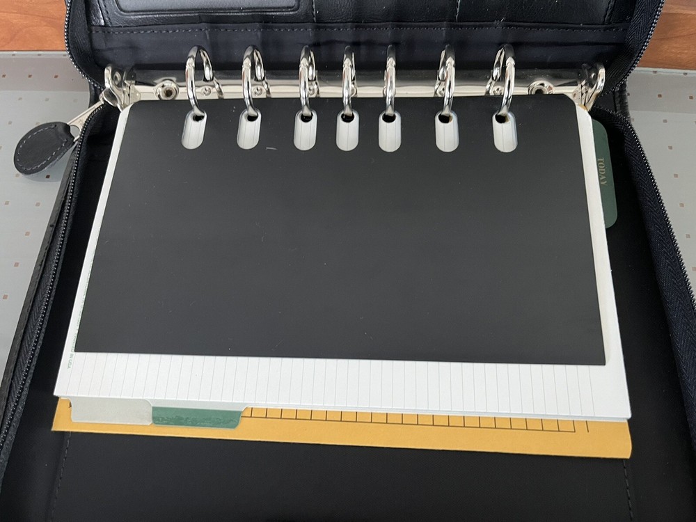 Leather Zippered Planer Black Cover