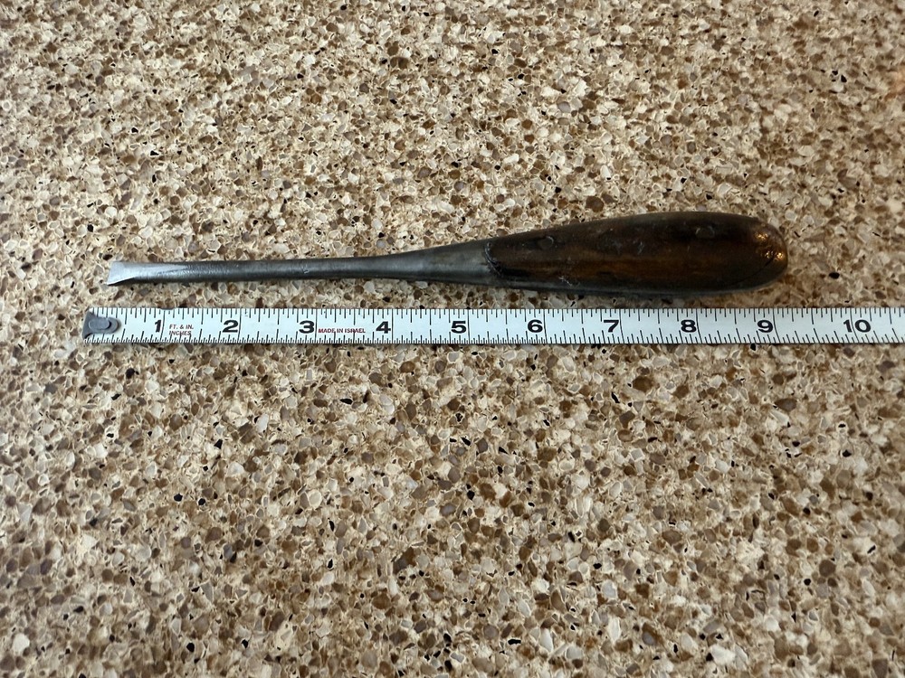 Vintage Perfect Handle 9-1/4” Slotted Flathead Screwdriver
