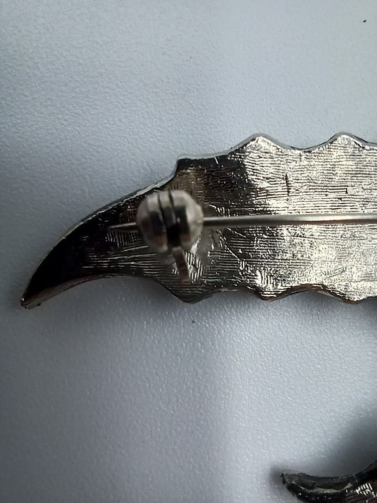 Vintage Marcasite Two Leaf Brooch Pin