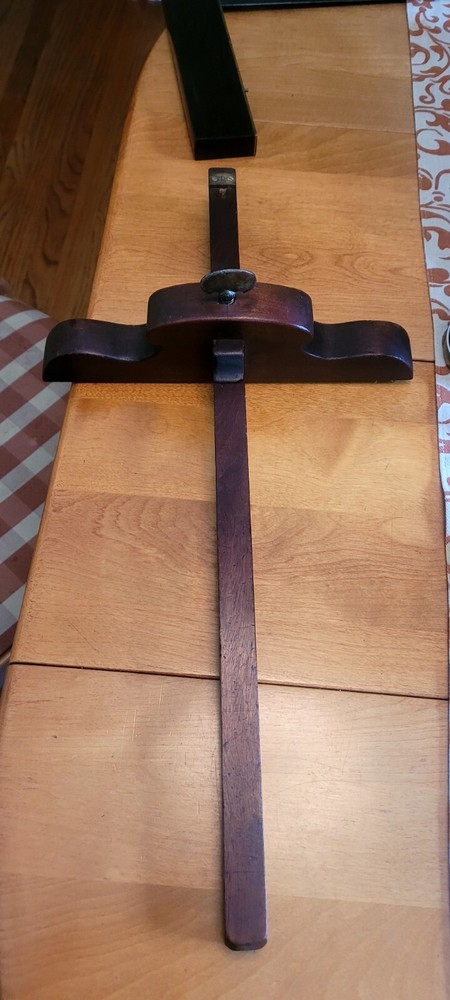 Rosewood Panel Gauge