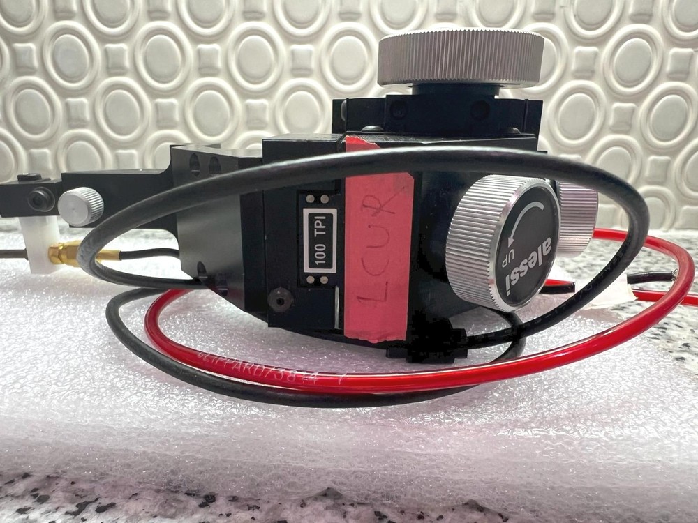 Cascade Microtech MH2 Alessi 100 TPI High Resolution Probe Micro Positioner