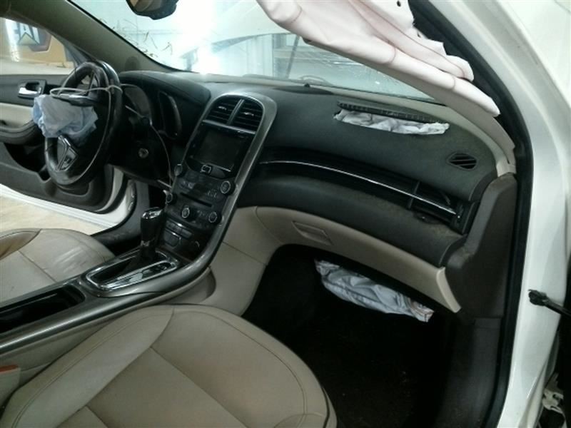 MALIBU 2013 High Mounted Stop Light 104579152