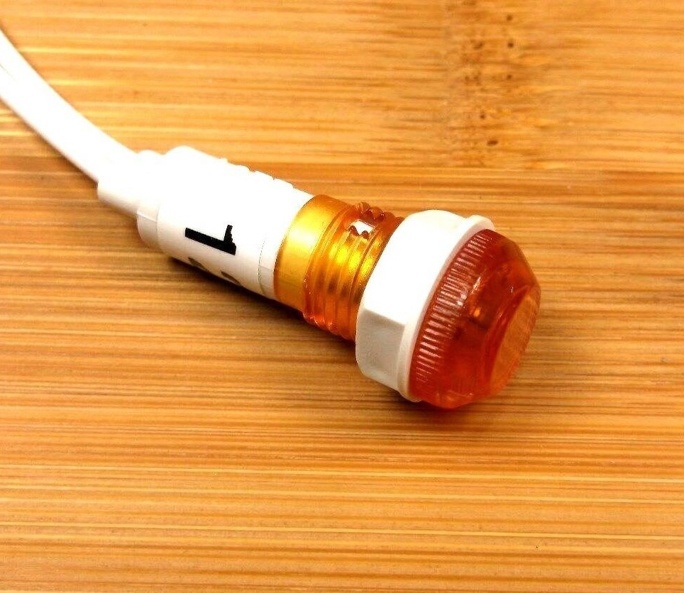 BBT 12 VDC Waterproof Amber Low-Profile LED Indicator Light