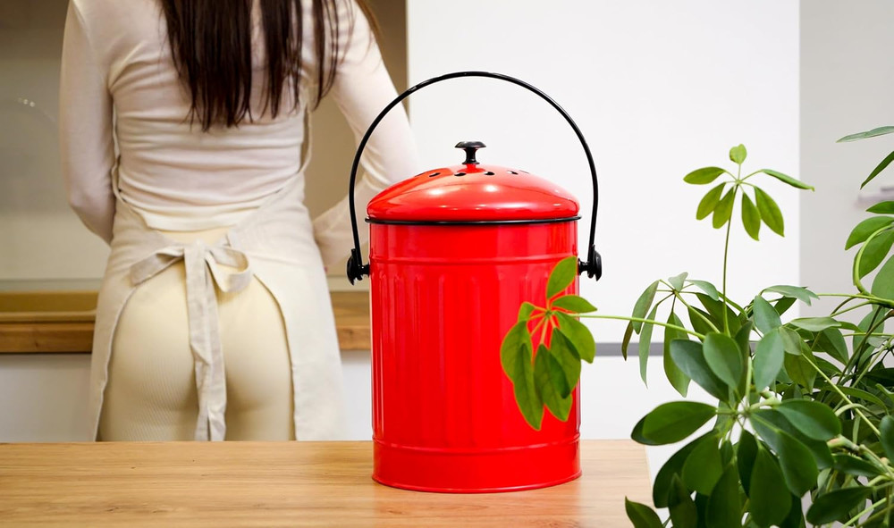 Plexon Countertop Compost Bin Kitchen with Lid, Red 1.5 Gallon Odorless Compost
