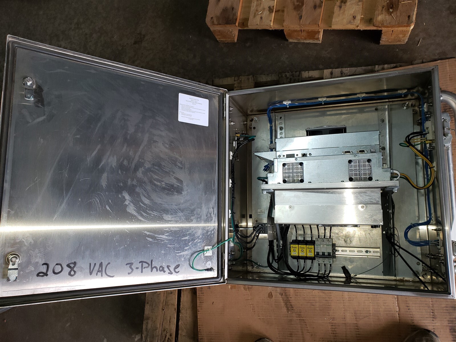 LTi DRIVES PM-E40.2DRA054P FW. 130.00-10 Wind Turbine Pitch Control Inverter 05