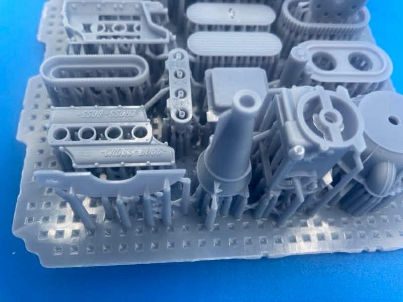 1/24 Ford 302 Build it your way engine kit