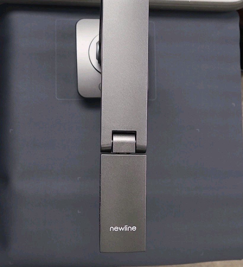 Newline Document Camera . Box only opened for photos.