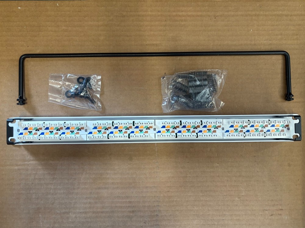 Hubbell HP5E24 24 Port Patch Panel   *NEW*