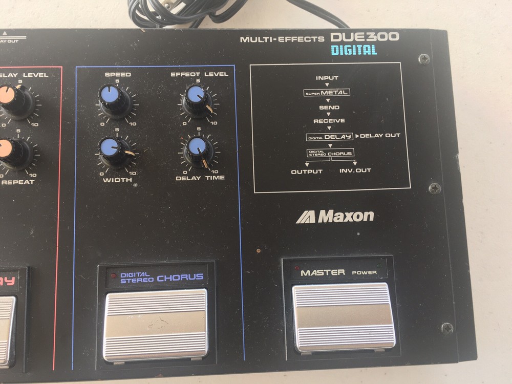 Maxon DUE-3 Digital Multi Effects Processor Vintage Super Metal Delay Chorus