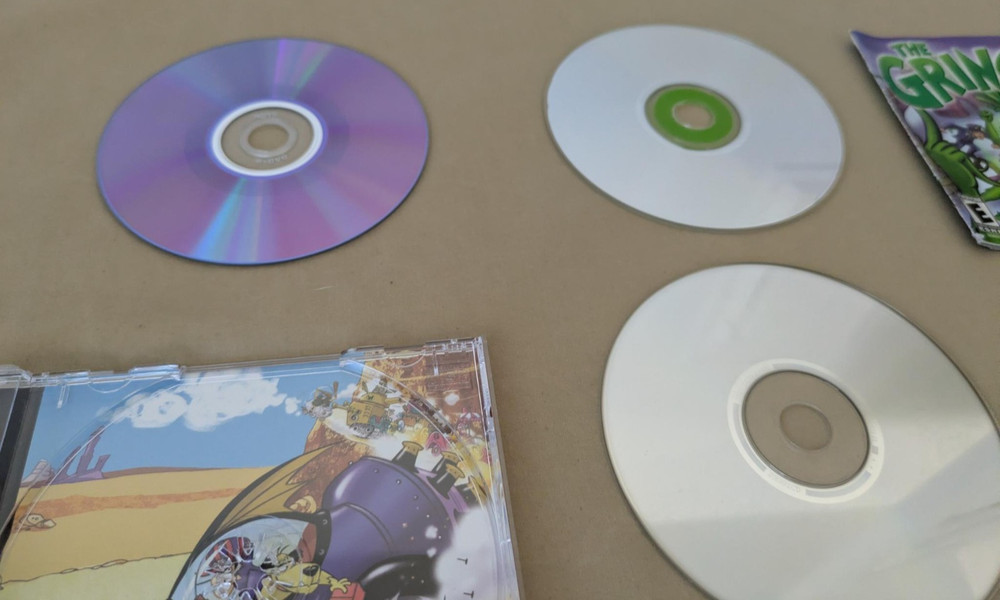 Lot of Vintage Computer PC Games & Educational Software plus case