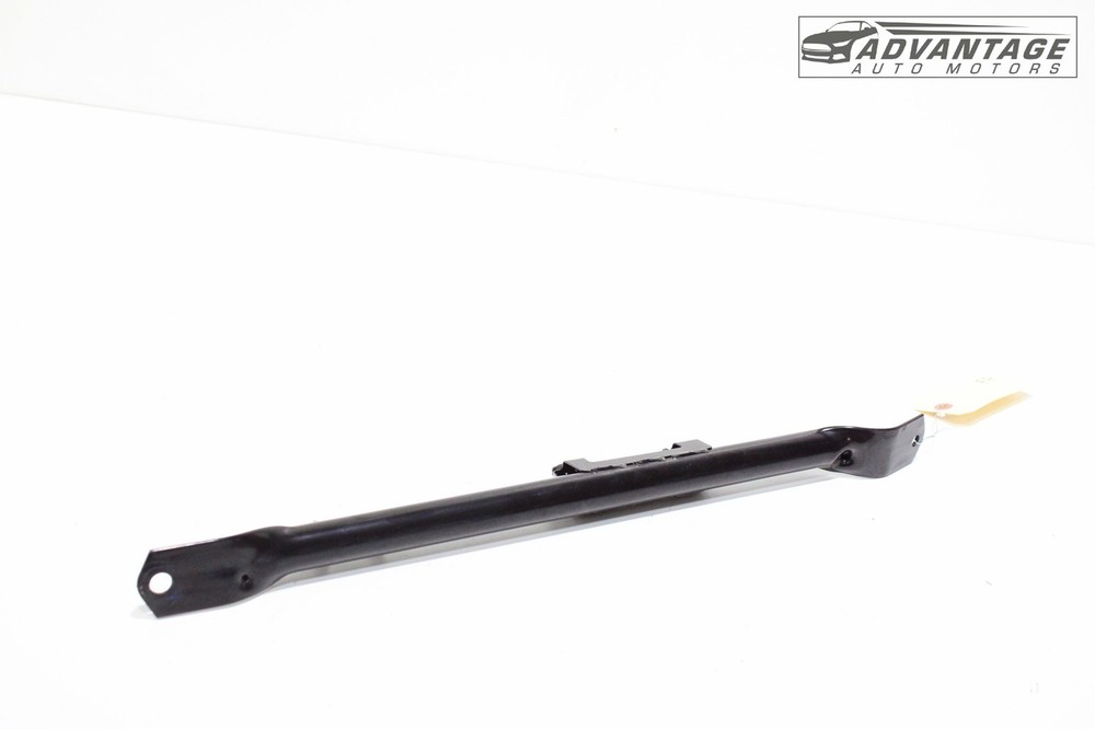 2017-2020 GENESIS G80 ENGINE BAY RIGHT SIDE STRUT TOWER BAR BRACKET OEM