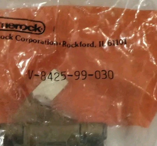 Amerock V-8425-99-030 Hinge Pair - x2 Hinges