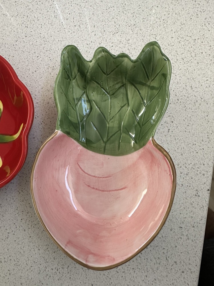 Ceramic vegetable shape bakingware, dishes plates and bowls