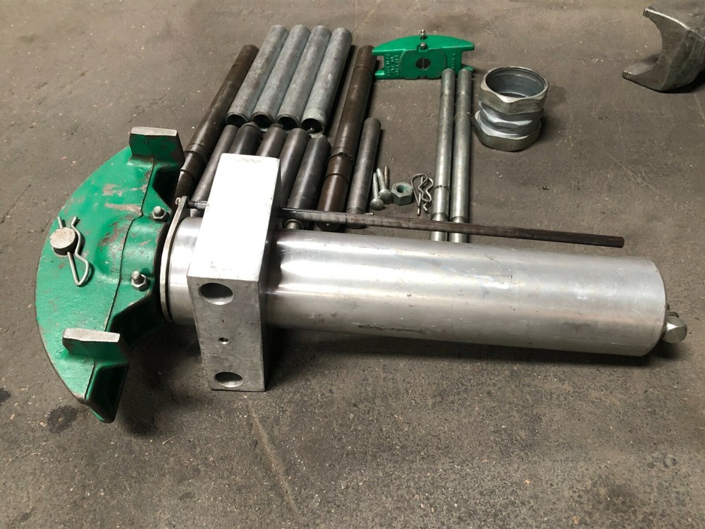 Greenlee 884 Hydraulic Bender 1 1/4" IPS - 4" IPS