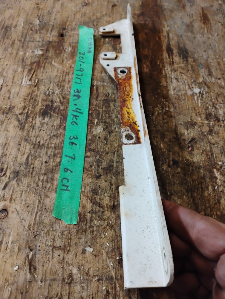 ONAN GENERATOR 9MME A 1A MOUNTING BRACKET 301-9717