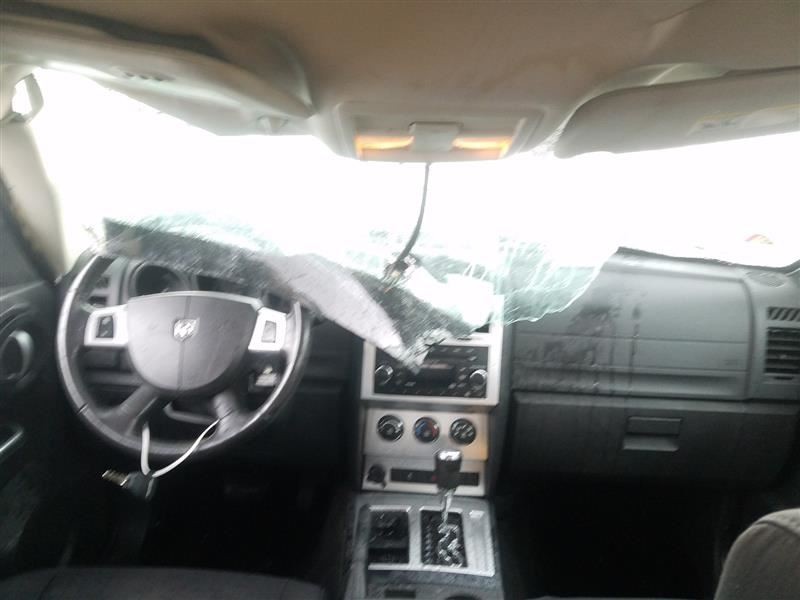 2010-12 JEEP LIBERTY RF RIGHT FRONT PASSENGER DOOR MODULE