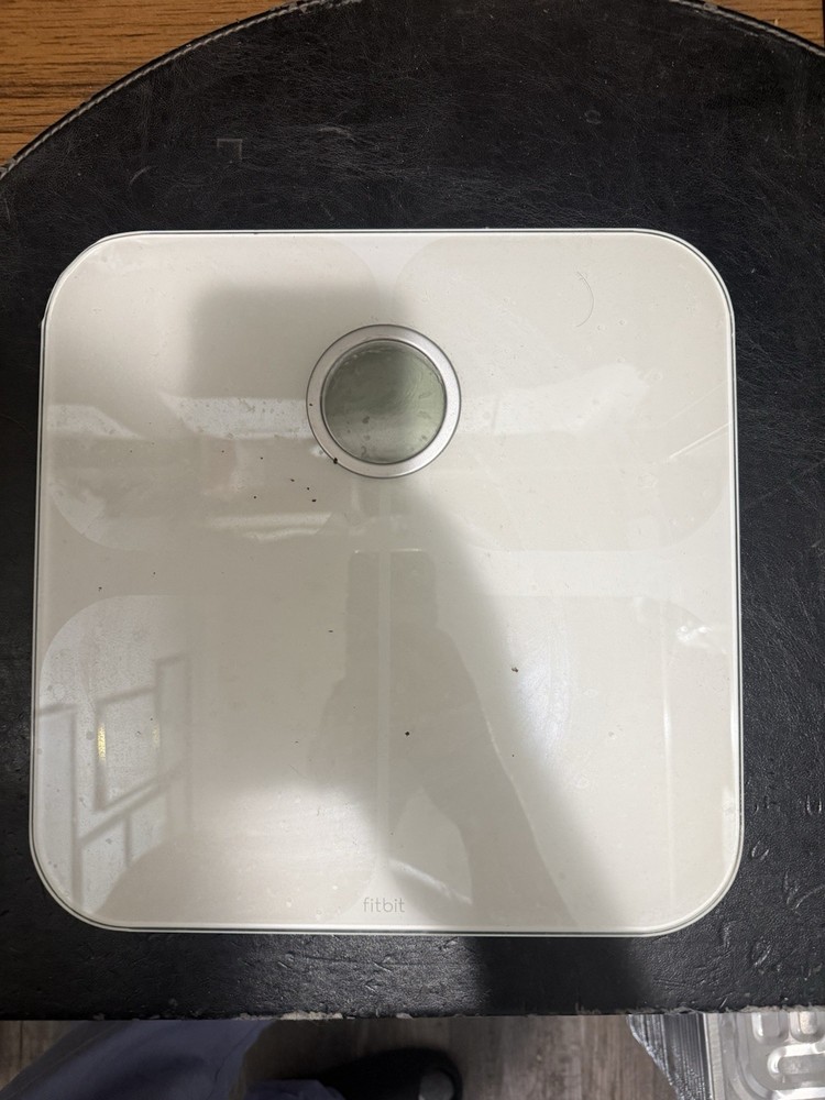Fitbit Aria FB201W Wi-Fi White Smart Scale Digital