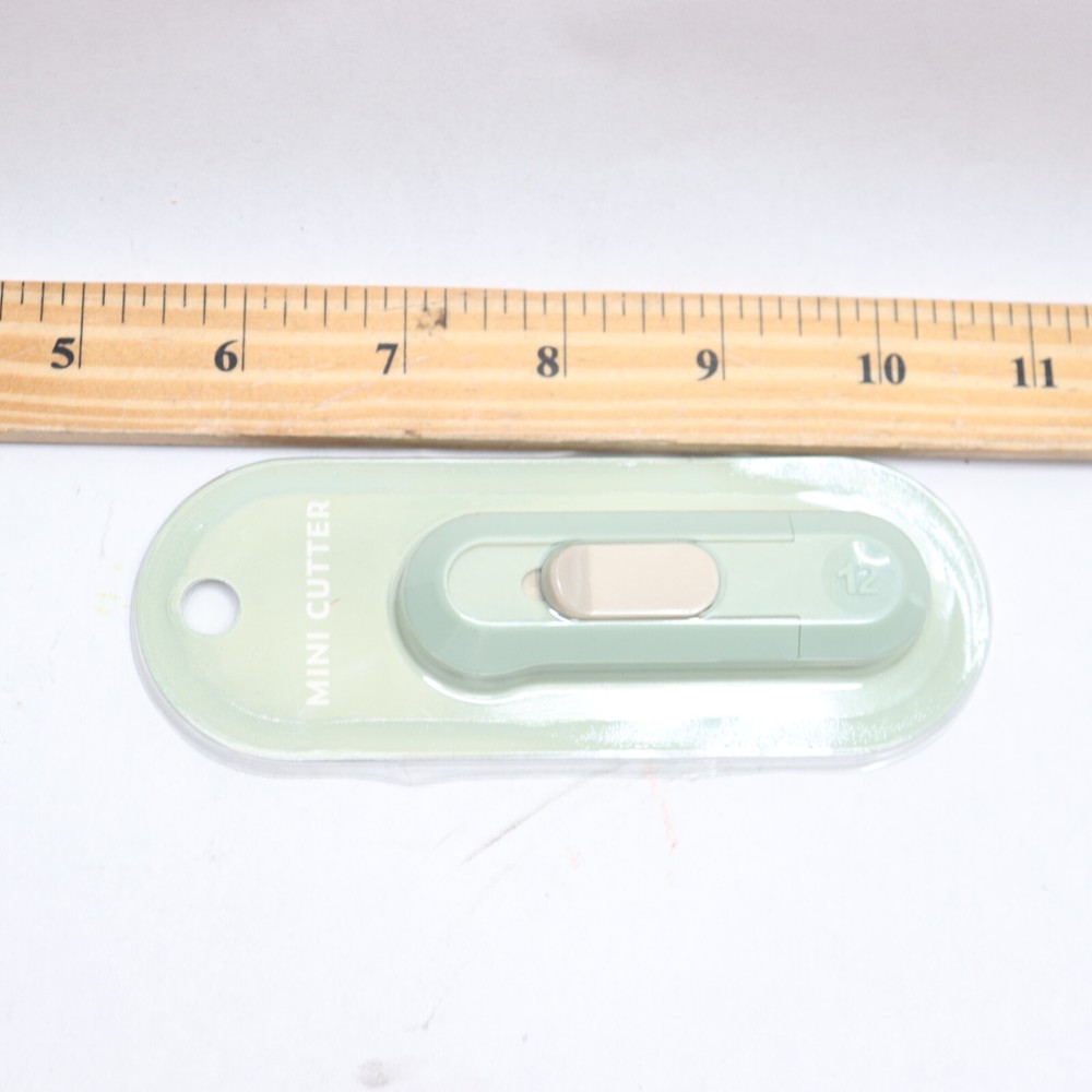 Mini Cutter Green NS065