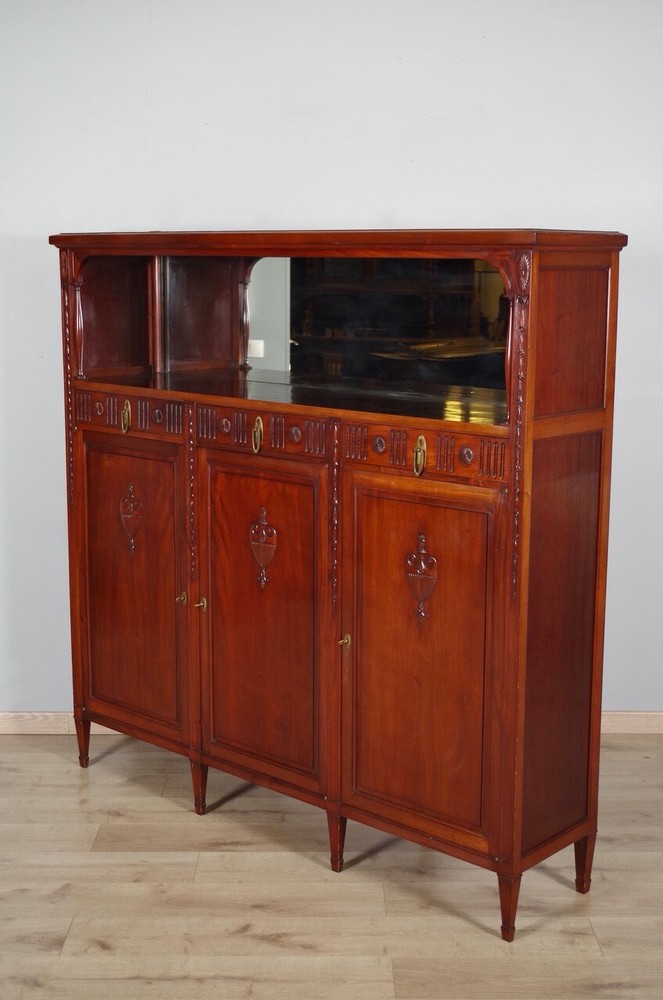 Mahogany English Style Sideboard