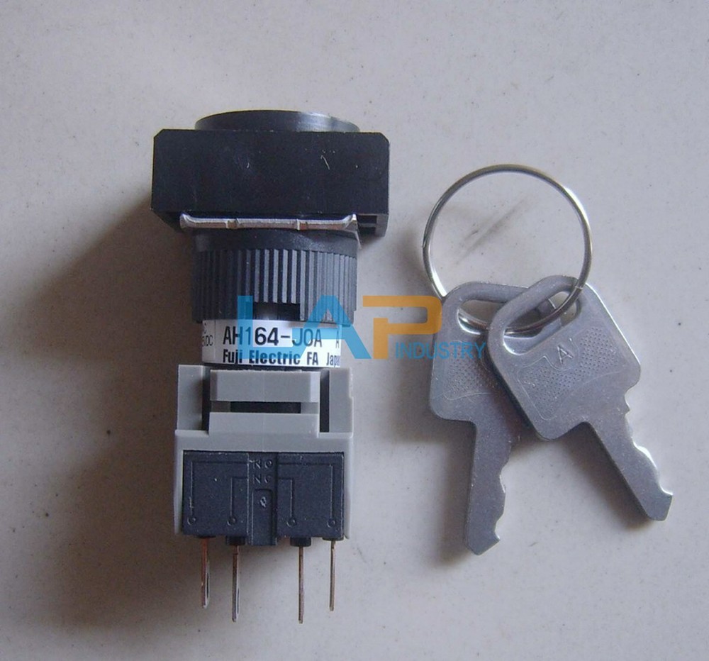 QTY:1 NEW FOR Fuji AH164-J0A11A Rectangular Self-reset Key Switch