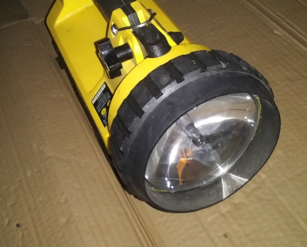 Streamlight Light Box Commercial Grade Portable Light UNTESTED