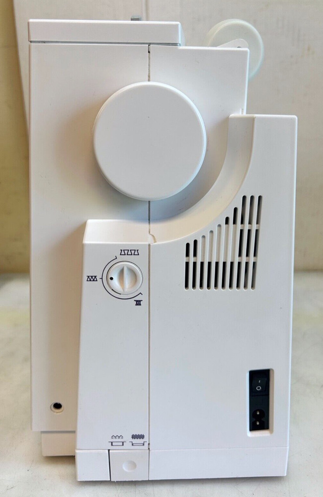 Bernina Patchwork Edition 140 Sewing Machine T0478