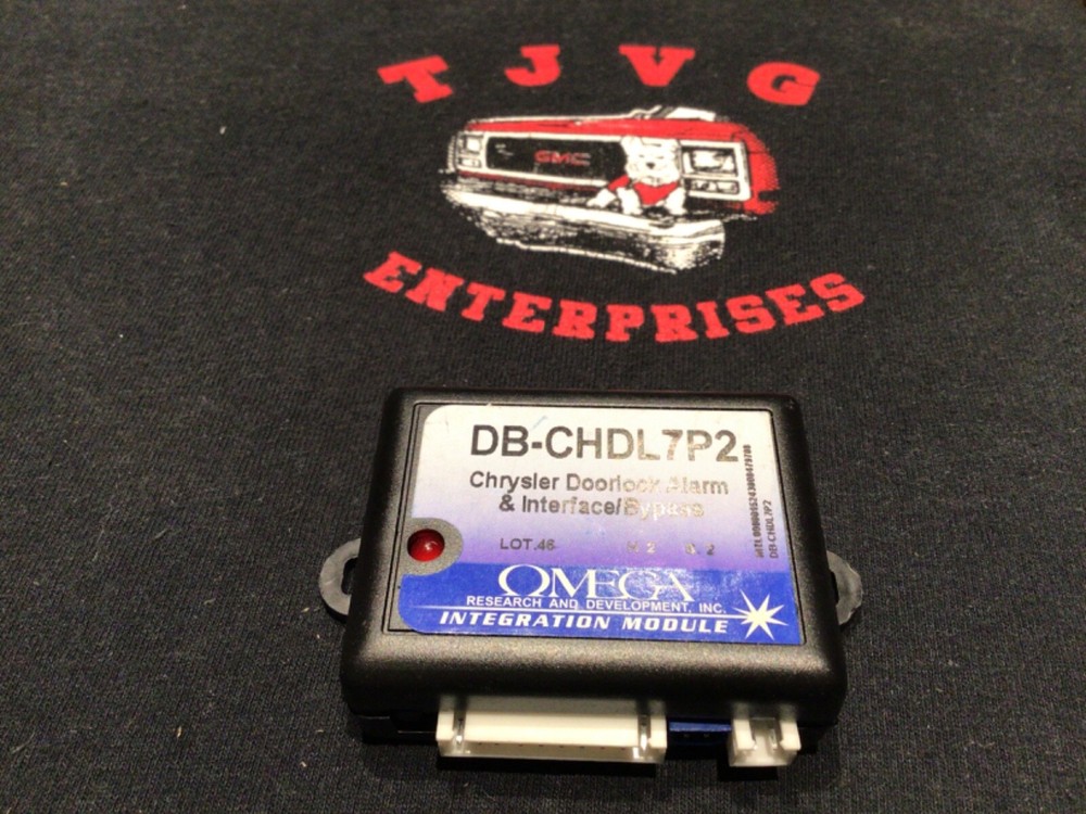 DB-CHDL7P2 NEW CHRYSLER DOORLOCK ALARM & INTERFACE BYPASS