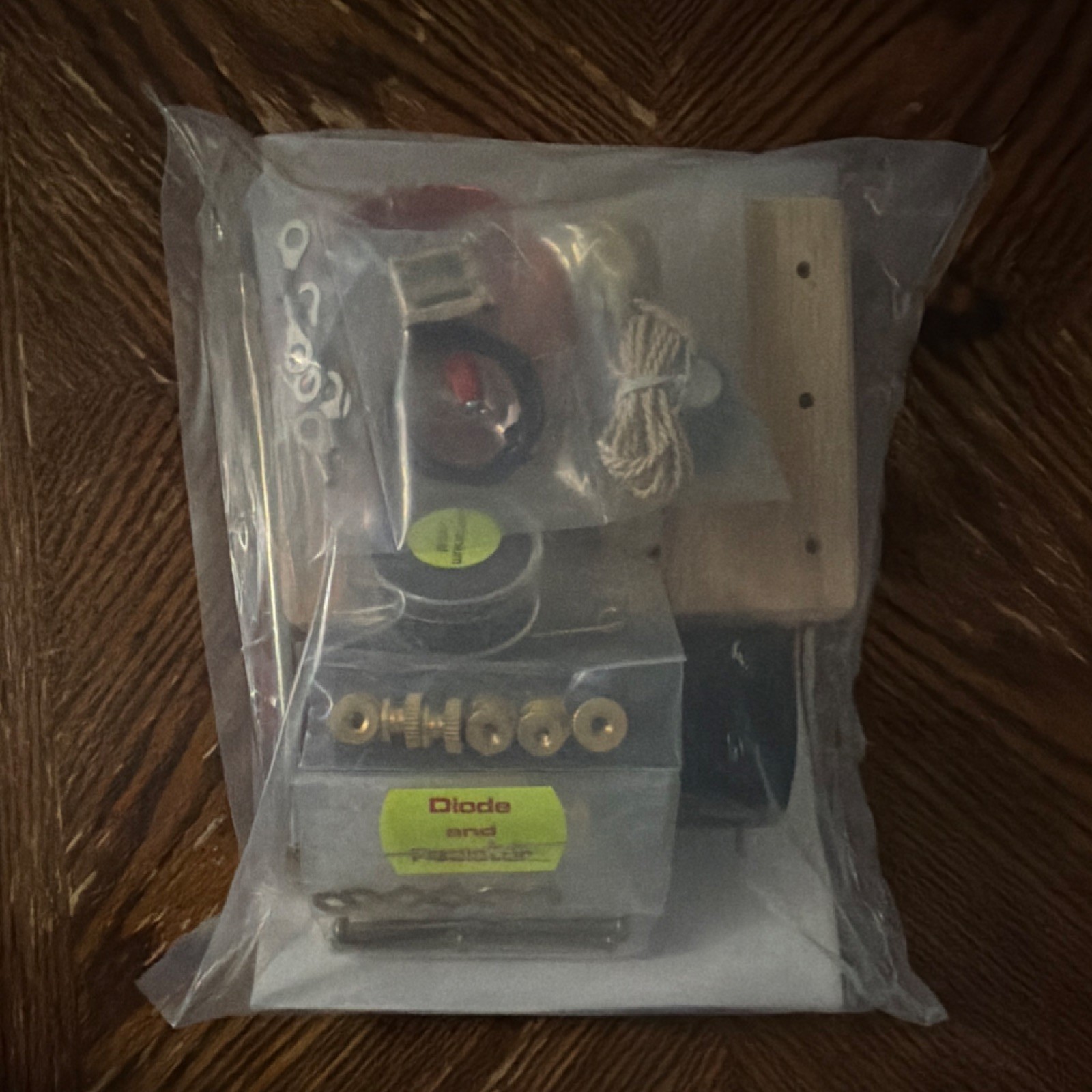 NEW SEALED United Nuclear Ultimate Crystal Radio Kit - Cat’s Whisker Diode