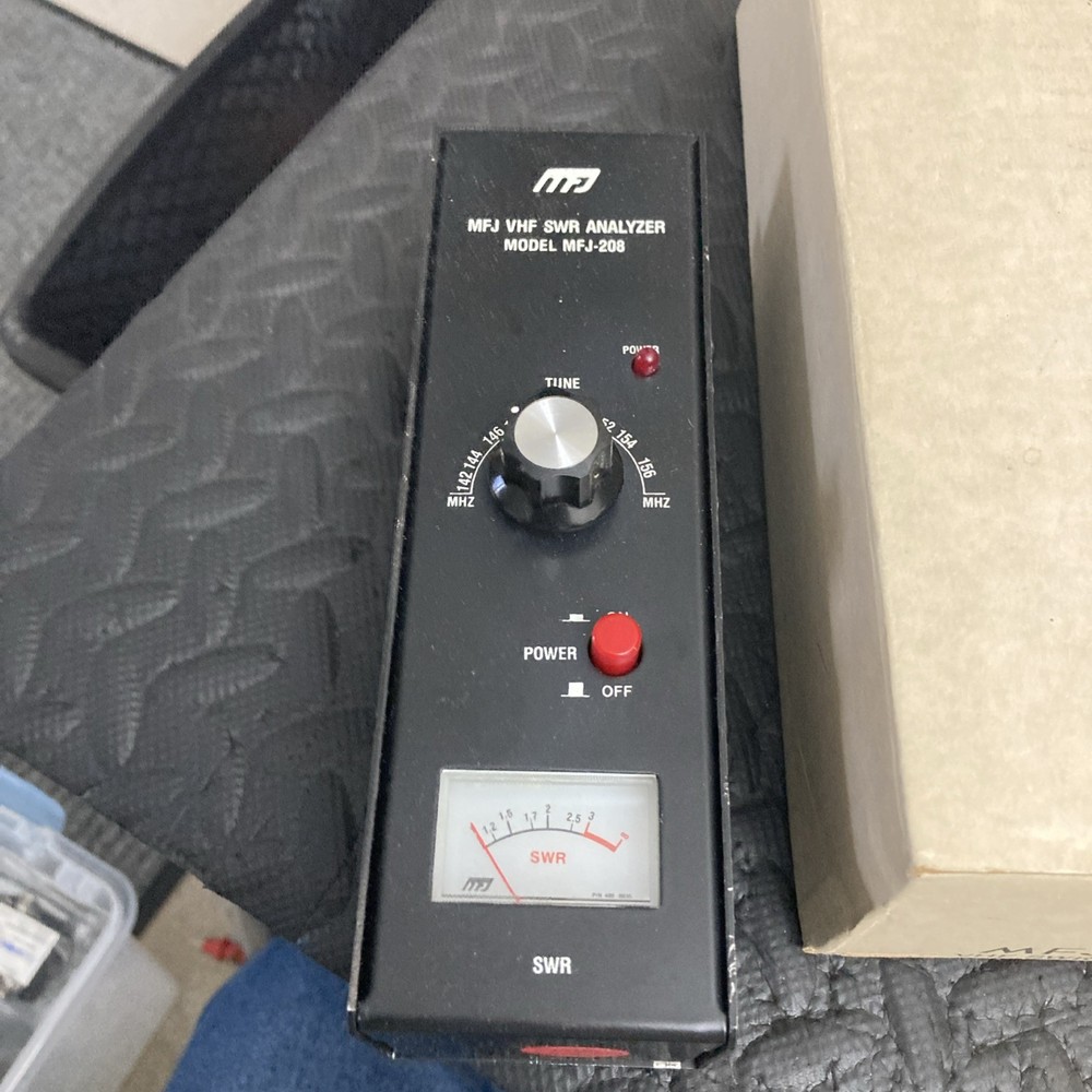 MFJ-208 VHF Analyzer