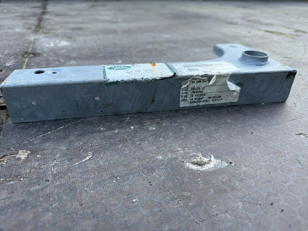 Land Rover Corner Capping Genuine Part MWC3316