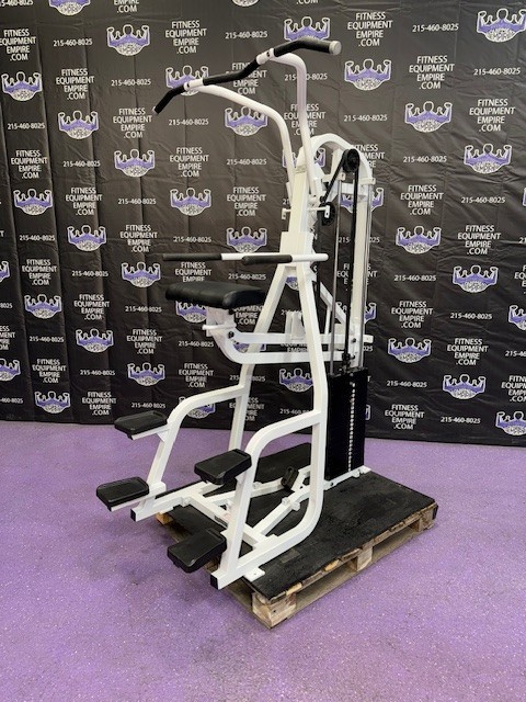 Nautilus Assisted & Body Weight Dip & Pull-up Combo Machine