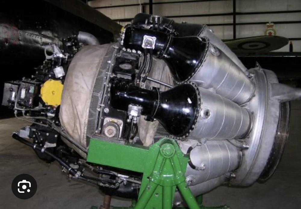 TURBINE ENGINE EXPANSION CHAMBER DISPLAY