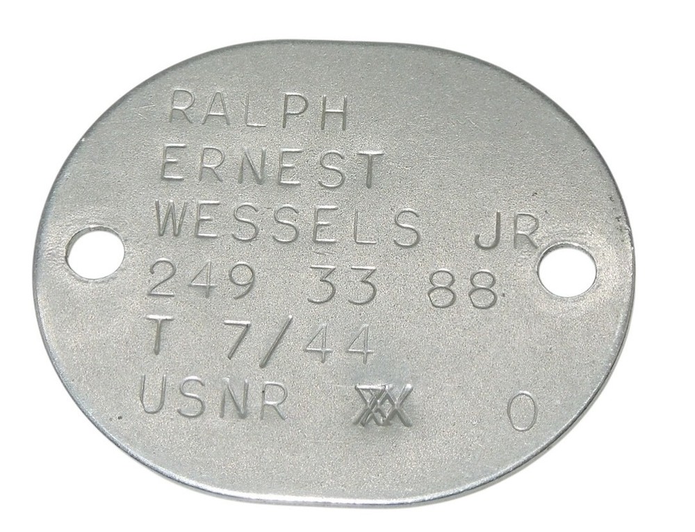 Original WWII US Navy 1943 Dog Tag Ralph Wessels CA12