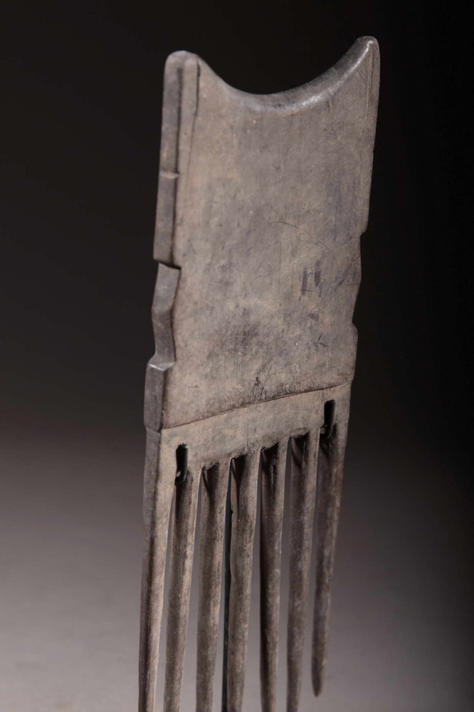 Art African Comb Baoulé 239