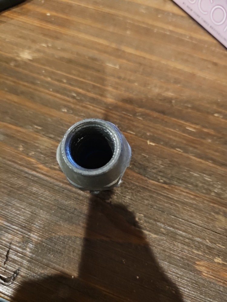 2 x Thomas & Bretts hub connector for rigid pipe npt 1/2" thread NOT 1"